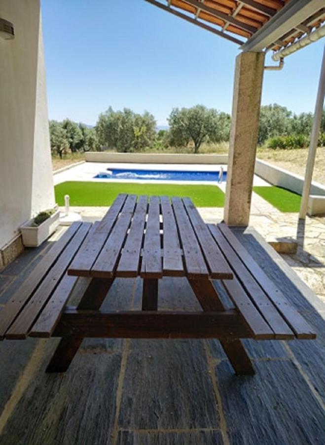 Alojamento Rural De Vales Vales  Exterior foto