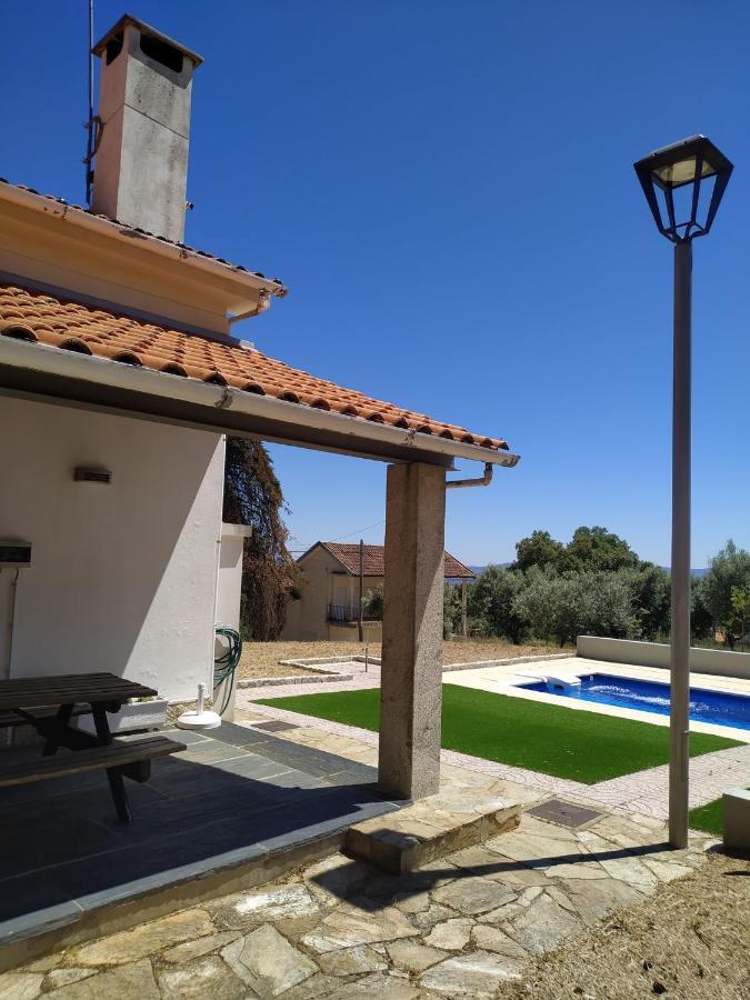 Alojamento Rural De Vales Vales  Exterior foto